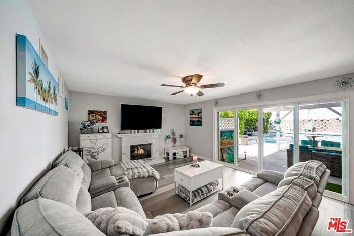 26817 Cuatro Milpas St - Photo 6 of 20