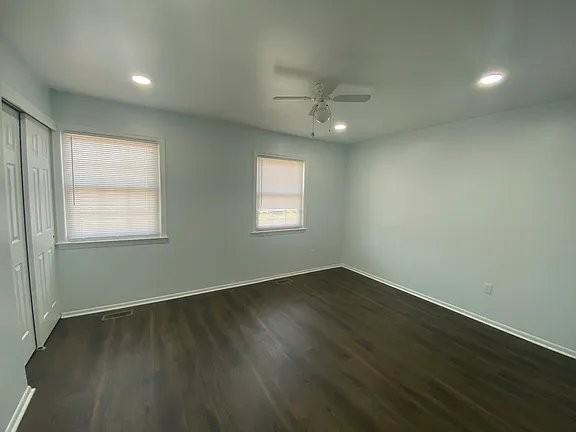 2225 Mulberry Ct - Photo 6 of 10