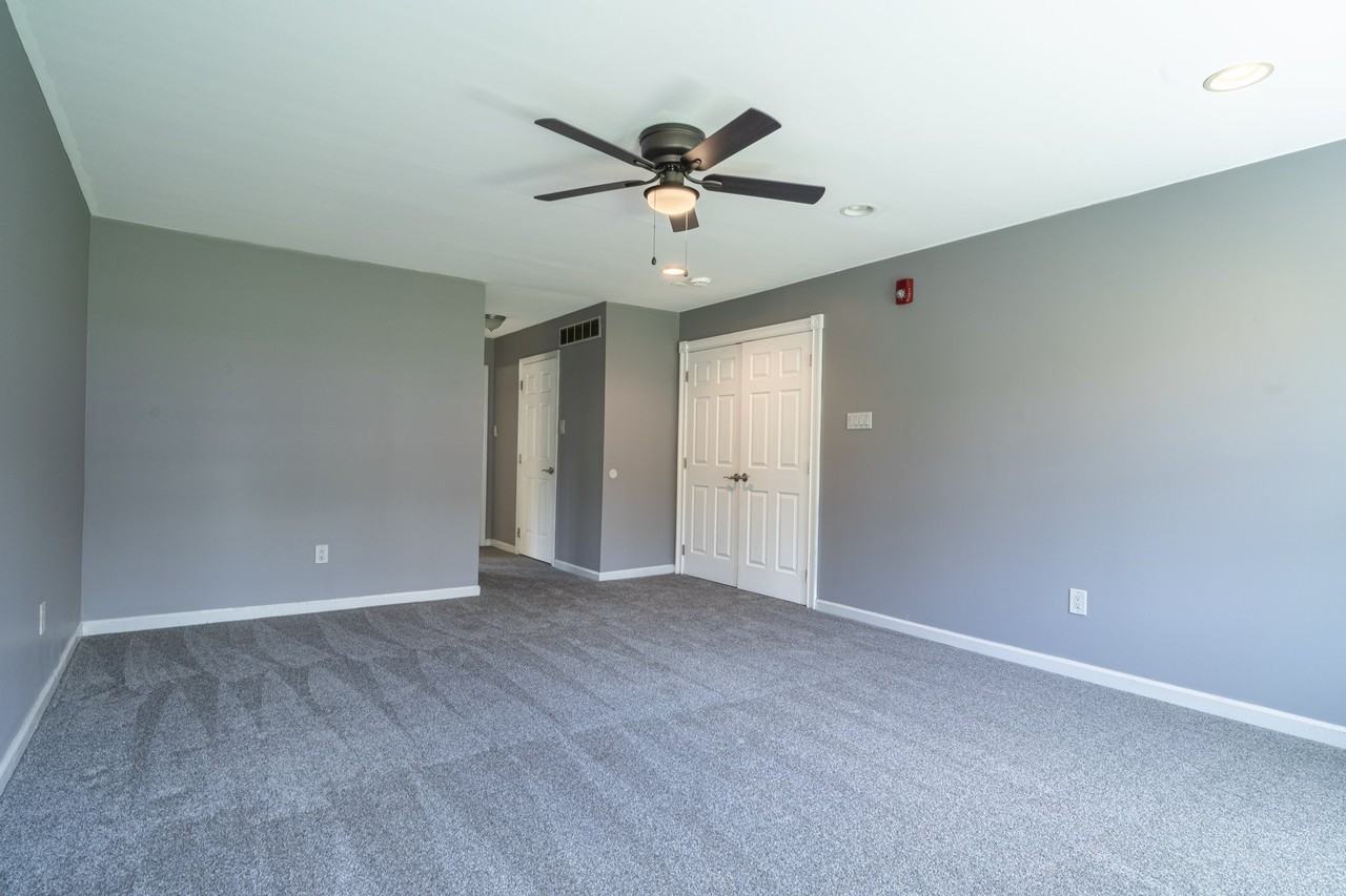 4300 Old Lincoln Hwy - Photo 6 of 40