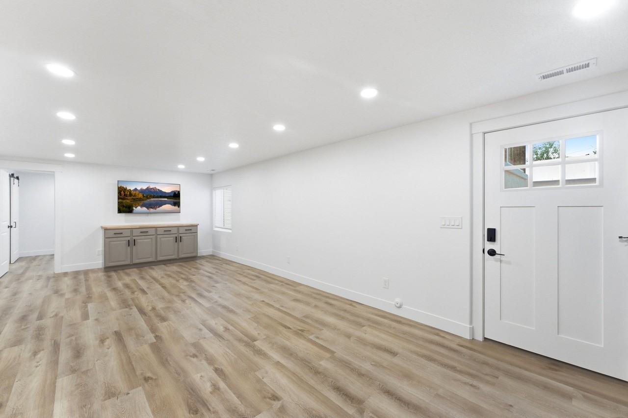 2432 W Santa Fe Dr #BS - Photo 4 of 18