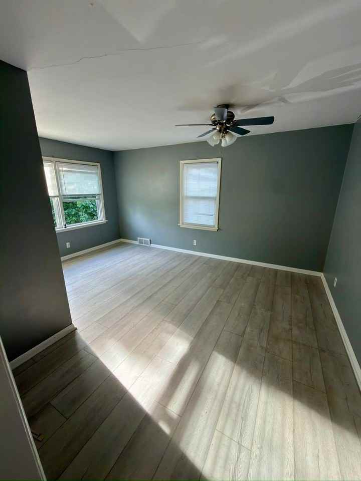 1732 S 71st St #1732 - Photo 3 of 10