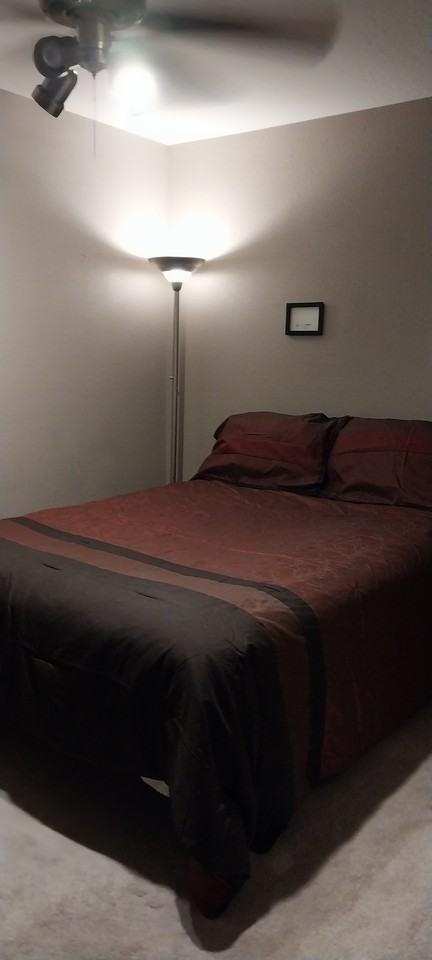 512 N Saguaro St - Photo 4 of 5