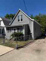 featured image of 721 S Matthew St