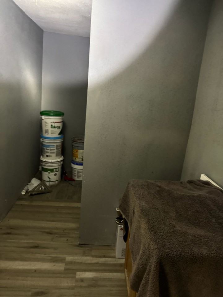1314 W Butler St - Photo 5 of 9