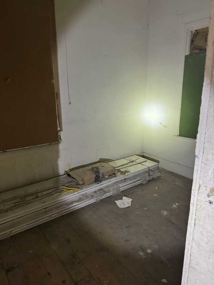 1314 W Butler St - Photo 7 of 9