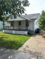 featured image of 1365 E Walnut St