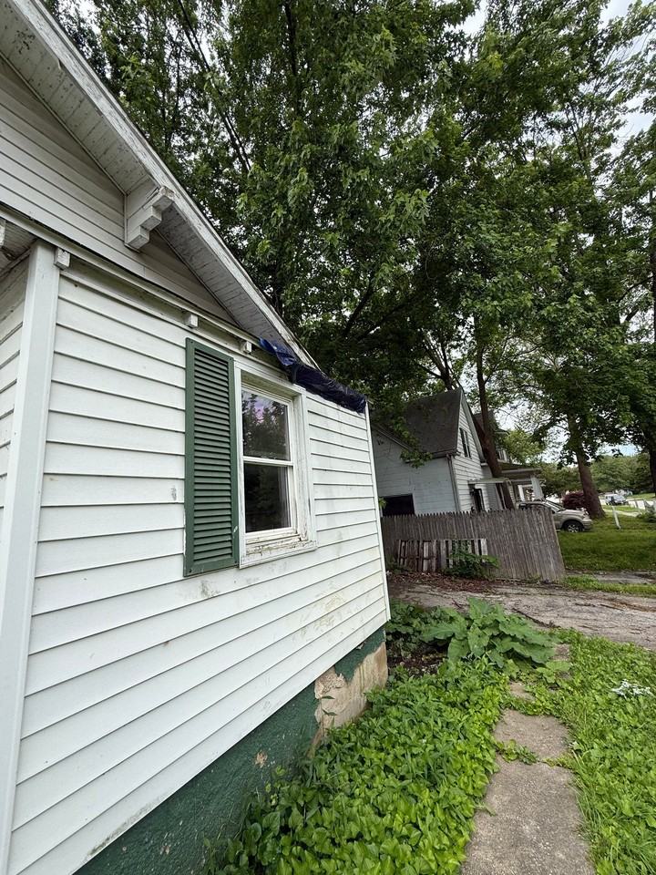 1105 S Jasper St - Photo 5 of 20