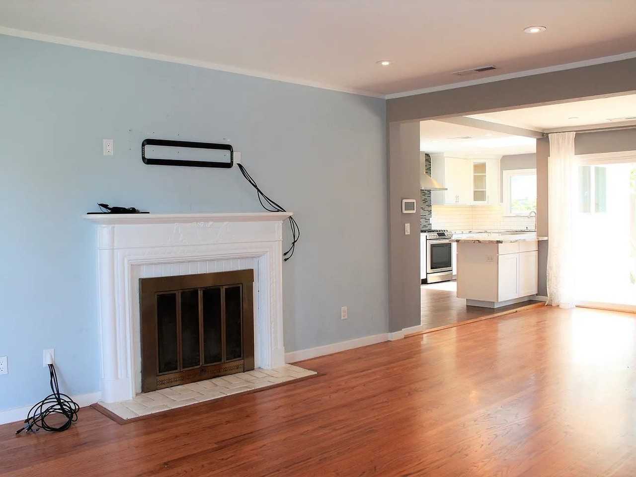2 Olive Ct - Photo 6 of 11