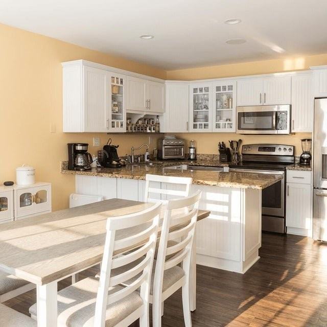 3321 Harriet Ave - Photo 5 of 17