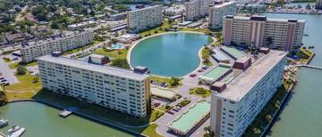 featured image of 4525 Cove Cir #608