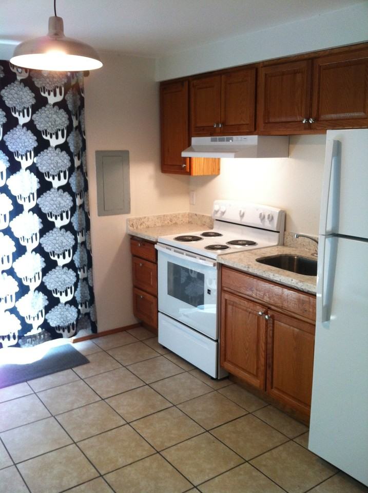 802 22nd St Ne #802 - Photo 4 of 19