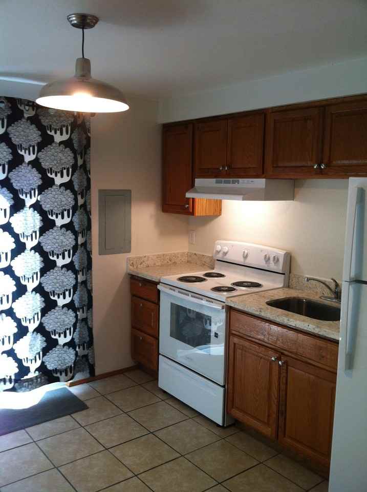 802 22nd St Ne #802 - Photo 5 of 19