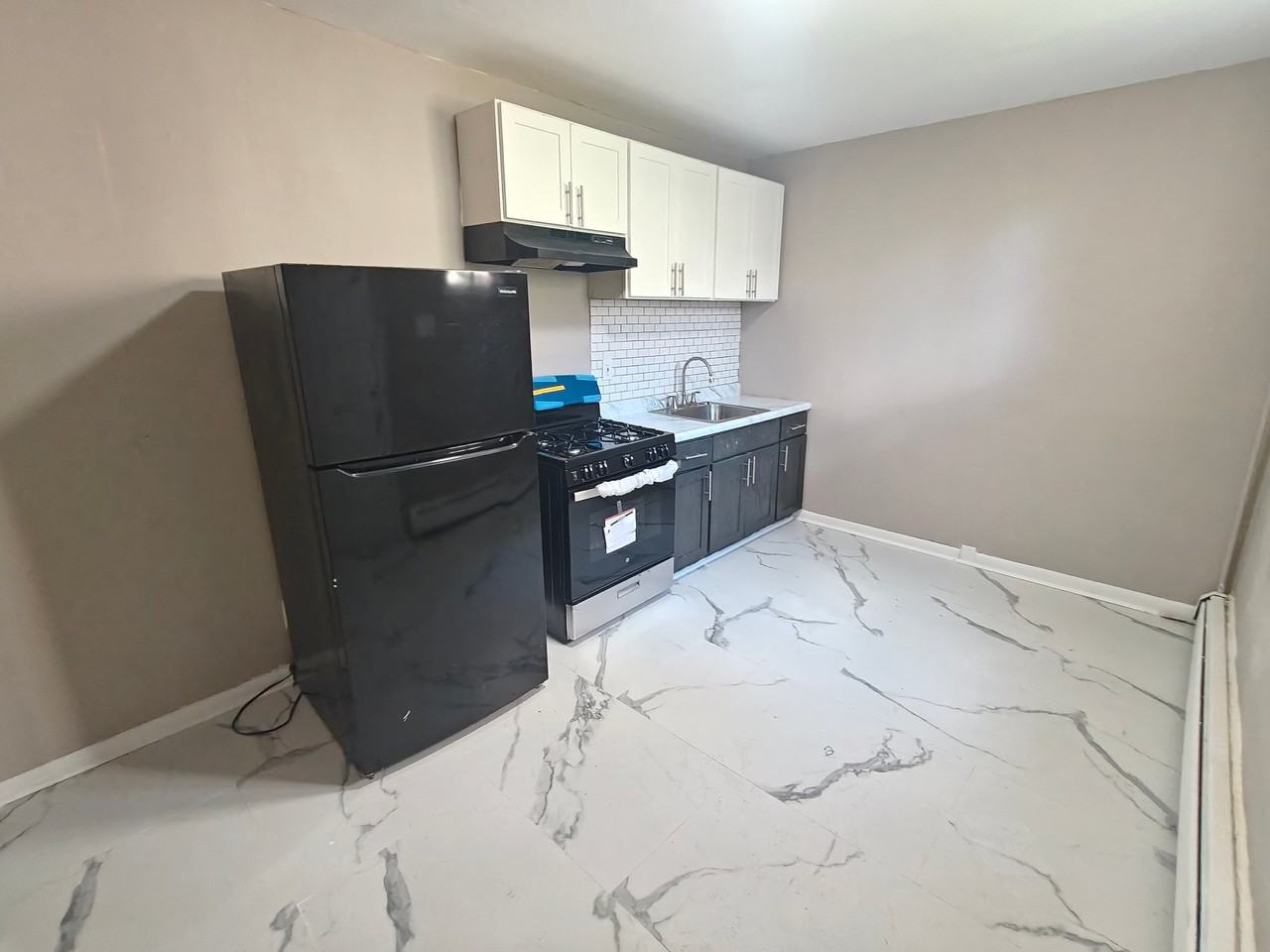 429 River St #1 - Photo 5 of 7