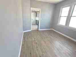 featured image of 13 Graham Ave #5