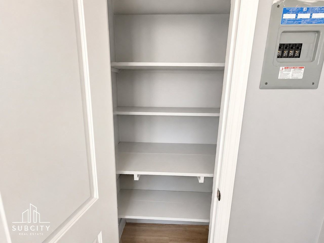 13 Graham Ave #5 - Photo 6 of 8