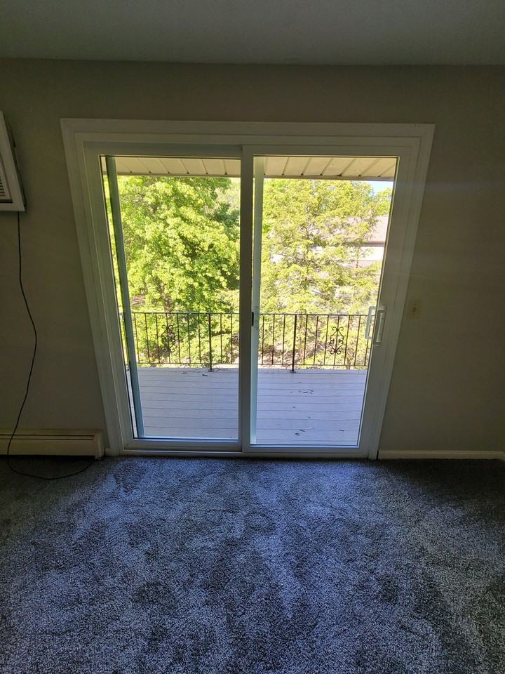 201 Rose Lane St Sw #205 - Photo 2 of 16