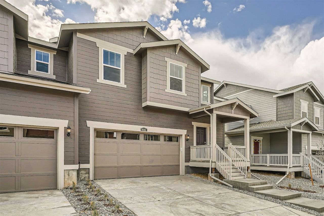 9043 Winding Glen Lane - Photo 2 of 30