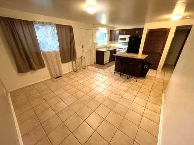 571 E 500 N #4 - Photo 2 of 15