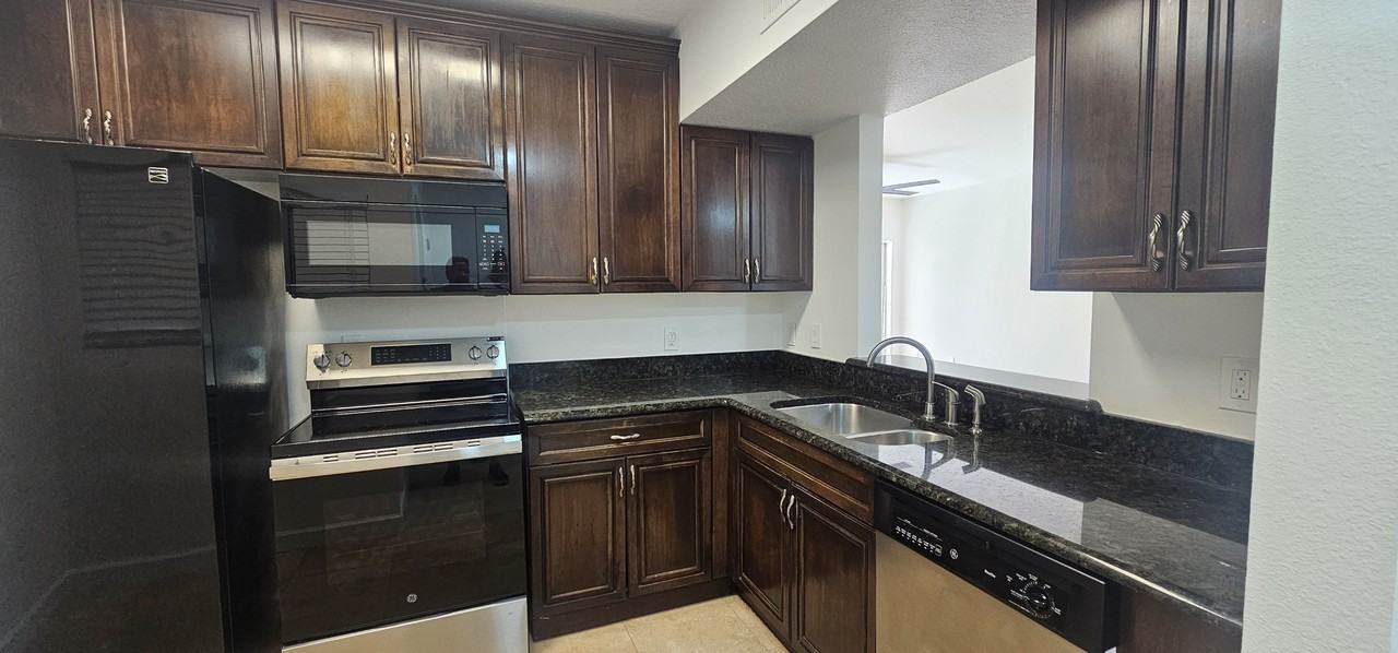 13215 Villa Vista Drive - 1Unit 102 #1 - Photo 2 of 21