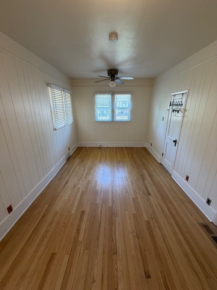 678 S Race St - Photo 5 of 13