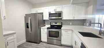 featured image of 521 Villa Del Sol Cir #1