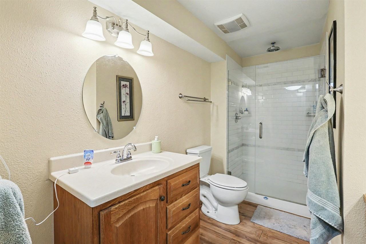 2320 43rd Avenue Court, Unit 2 - Photo 7 of 11