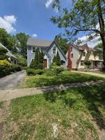 featured image of 3953 Elmwood Rd