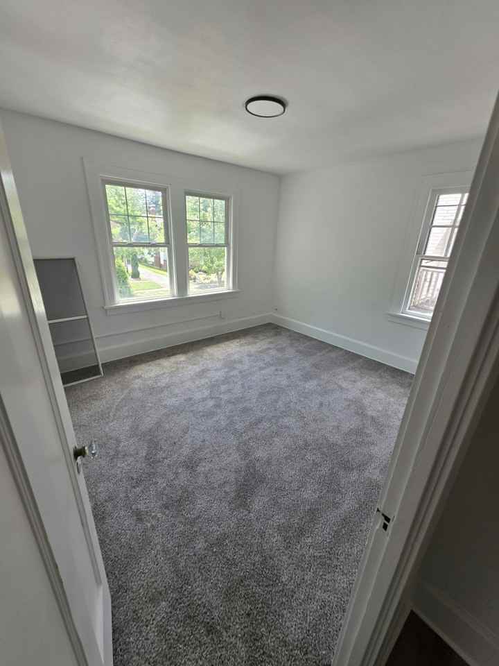 3953 Elmwood Road - Photo 6 of 9