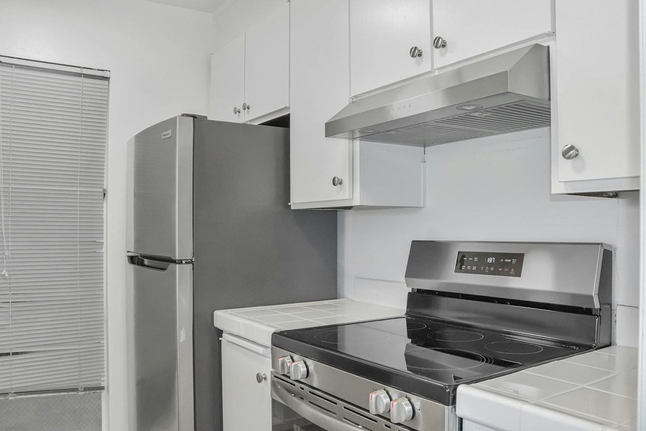 40 Harbor Oak Drive, Unit 14 - Photo 5 of 8