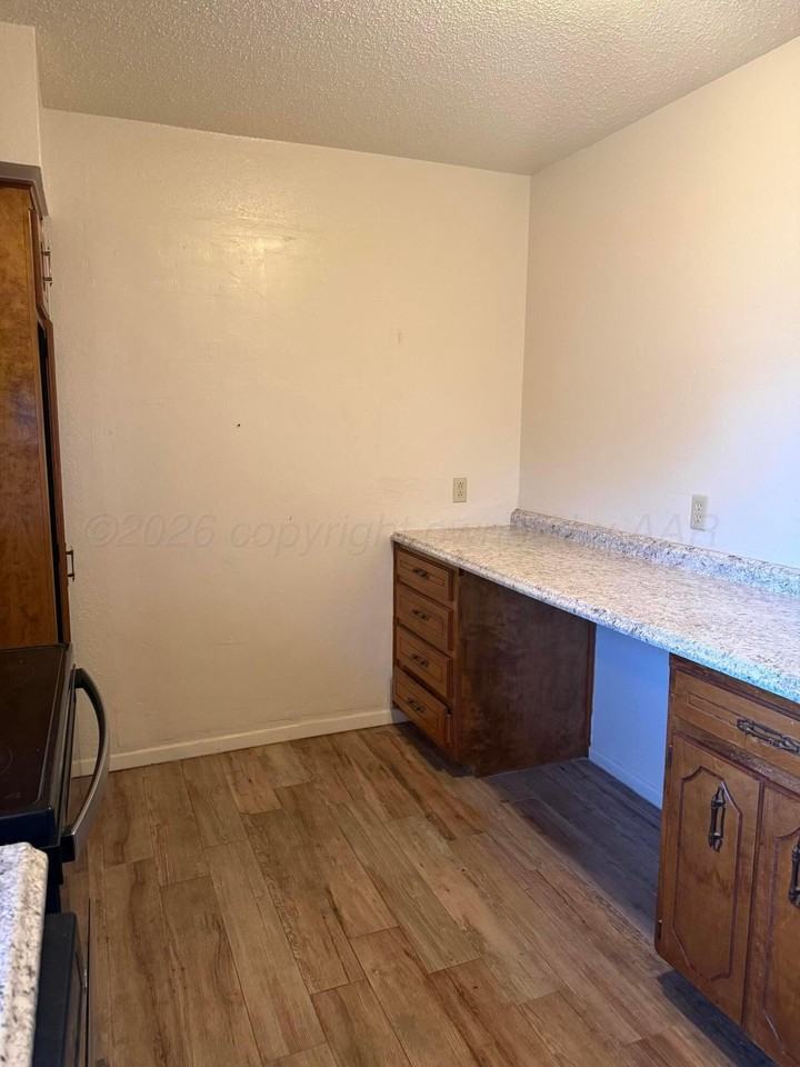 3200 Villa Pl - Photo 7 of 15