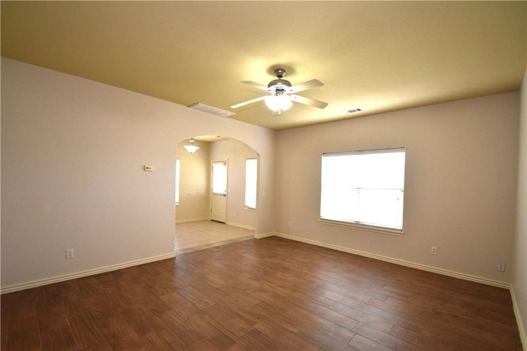 5005 Sw Fieldstone Blvd #1 - Photo 3 of 20