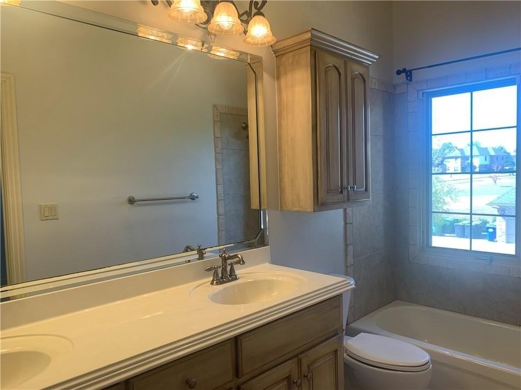 2645 S Everest Ave - Photo 7 of 11