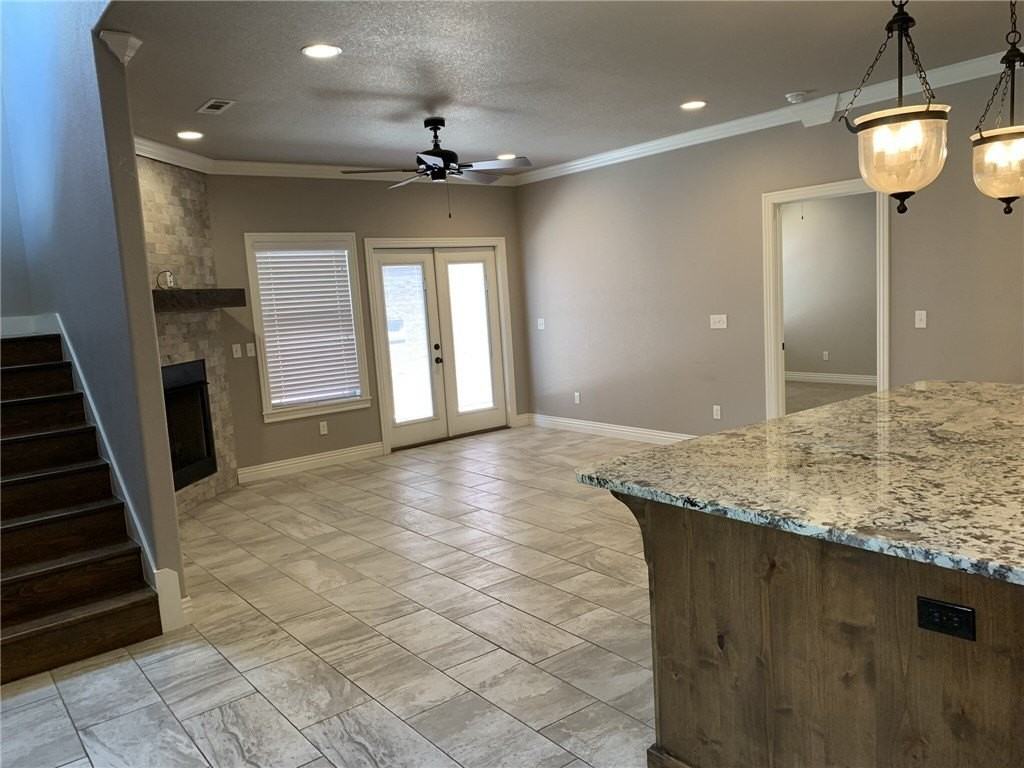 547 N Salem Rd - Photo 4 of 24