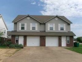 featured image of 872 Meadowlands Dr