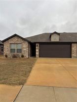 450 Rineel Ave - Photo 1 of 1