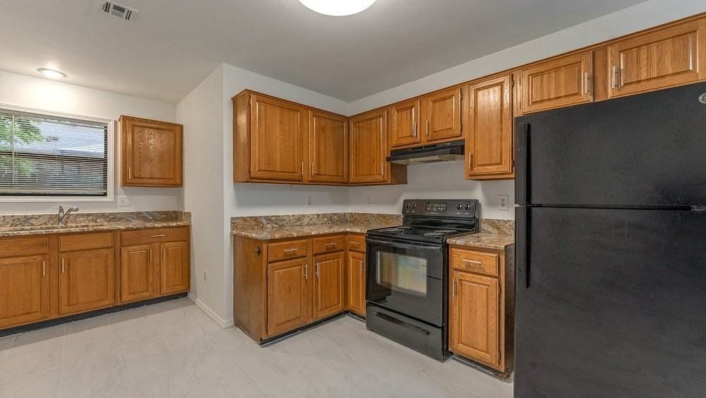 2689 W Mount Comfort Rd - Photo 7 of 21