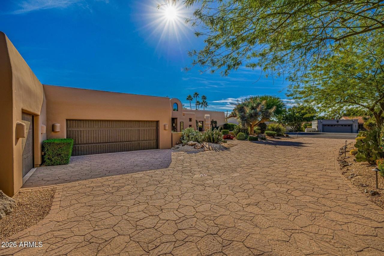 8406 E Calle Buena Vis - Photo 6 of 50