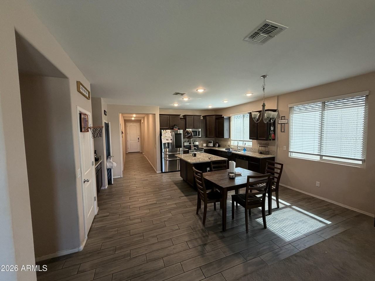 24740 W Jessica Ln - Photo 7 of 19