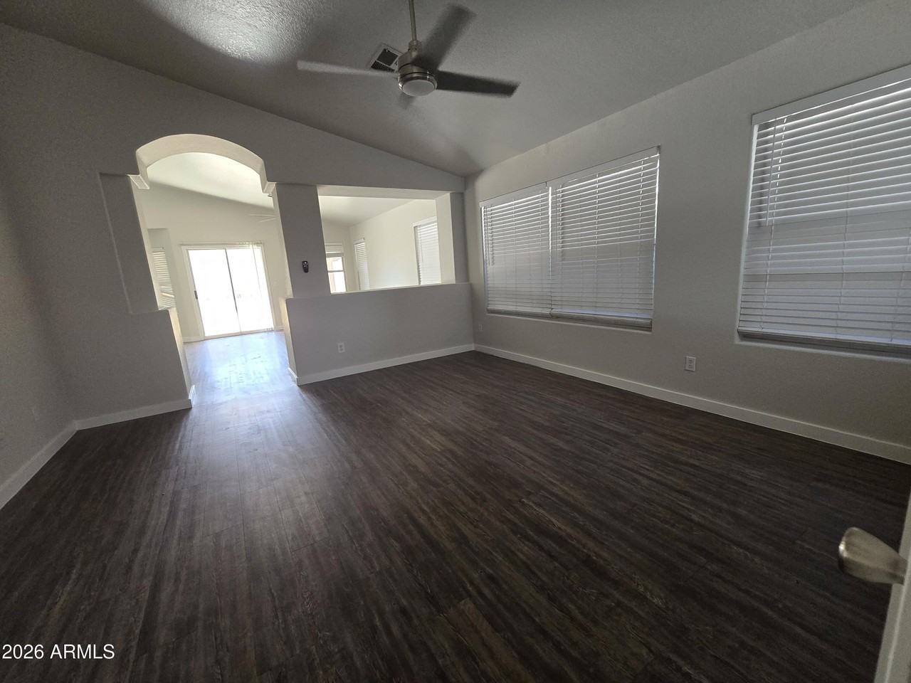 4740 E Dry Creek Rd - Photo 4 of 11
