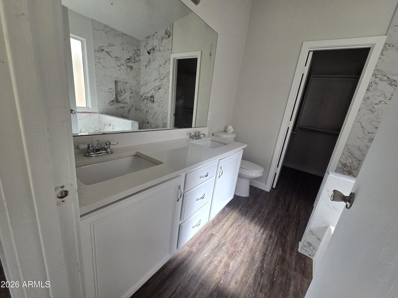 4740 E Dry Creek Rd - Photo 7 of 11