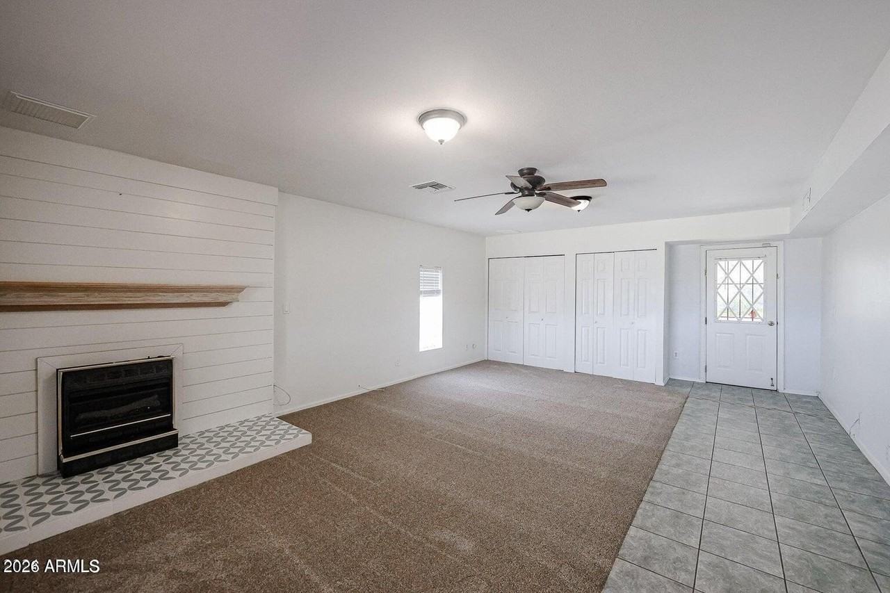 1740 E Camino Del Santo - Photo 6 of 33