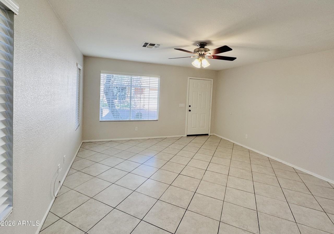 17606 N 17th Pl #1004 - Photo 4 of 37