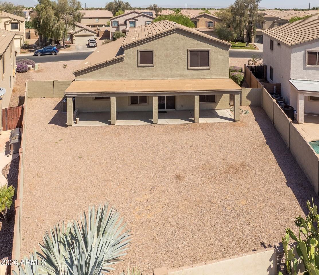 43395 W Wild Horse Trl - Photo 7 of 36