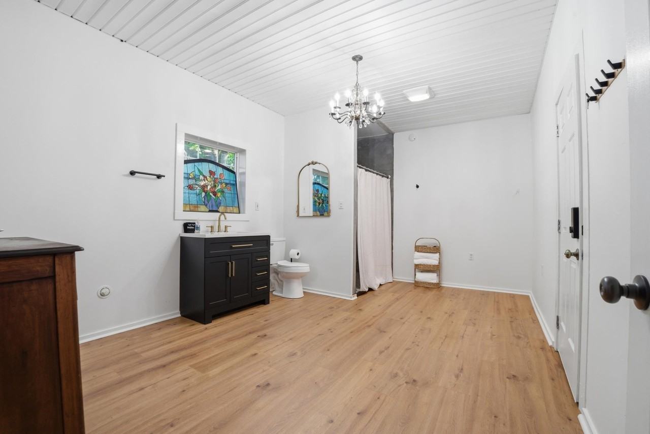 409 Suthon Ave #A - Photo 3 of 14