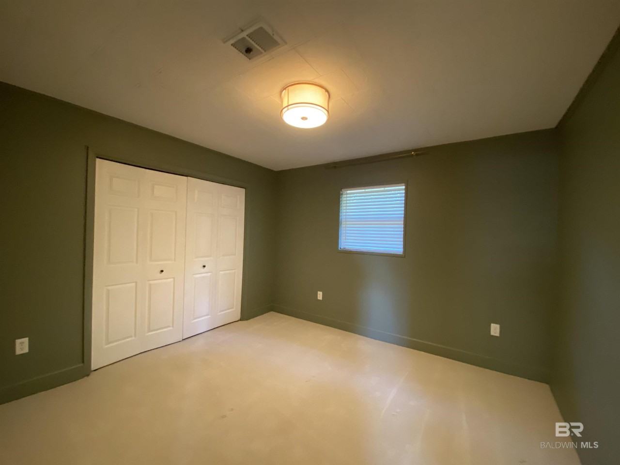 105 Sara Ave N - Photo 6 of 13