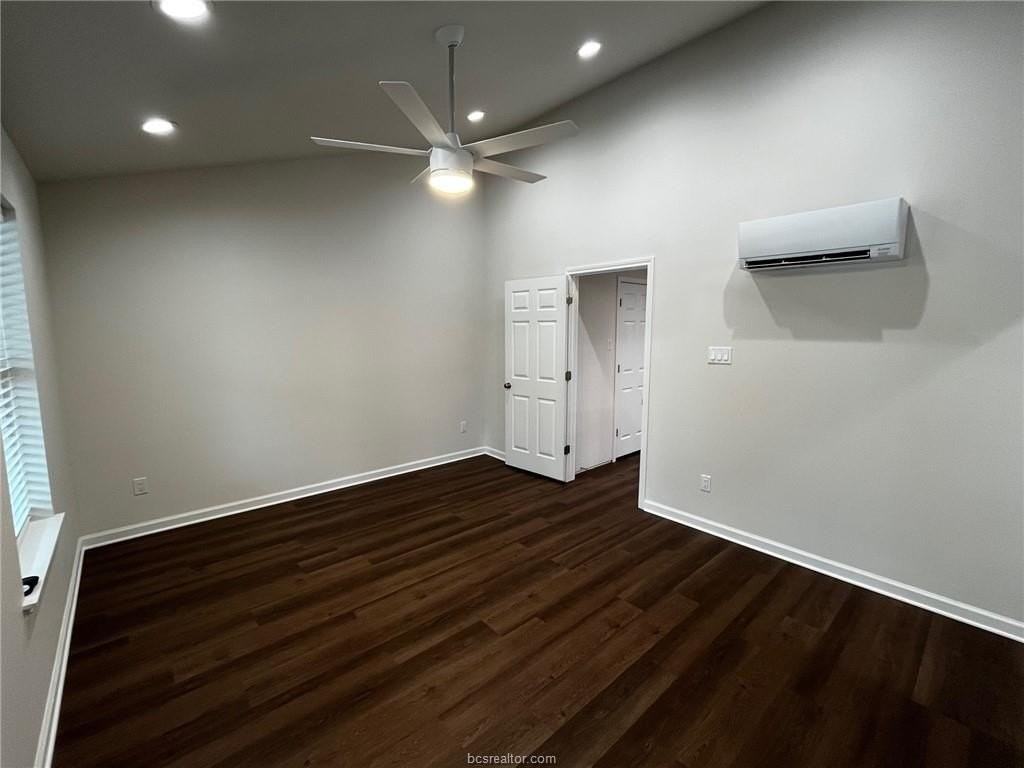 10340 N Dowling Rd - Photo 6 of 10