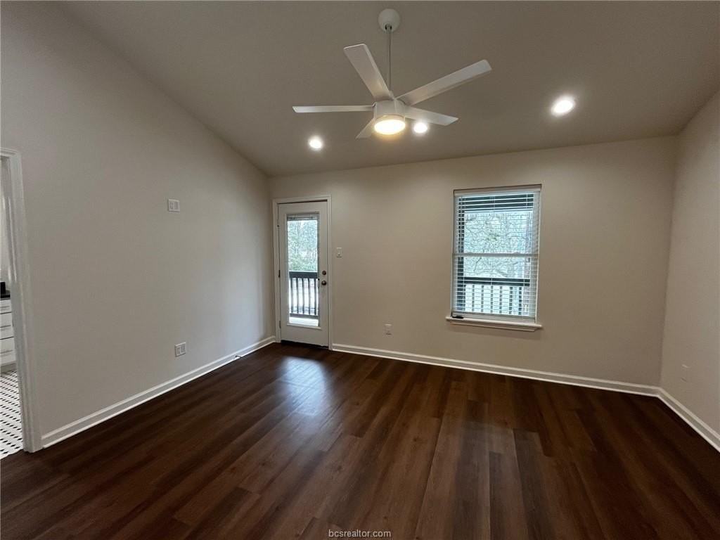 10338 N Dowling Rd - Photo 5 of 9