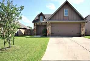 featured image of 2814 Silver Oak Dr