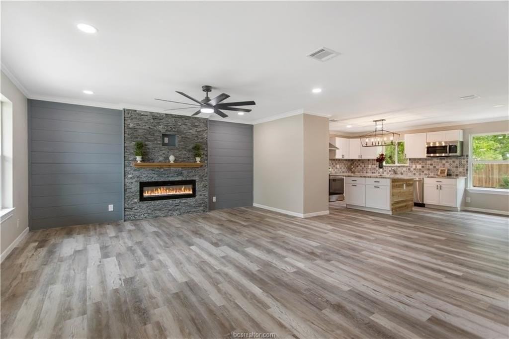 904 Westview Cir - Photo 3 of 27