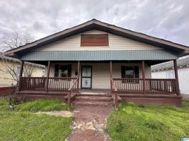 featured image of 1304 Avenue G